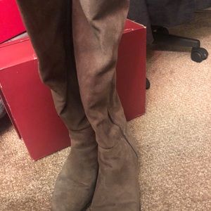 Grayish Brown no zipper Boots